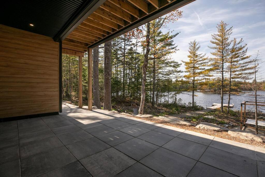 Numinous Cottage Long Lake Oasis Centre Rawdon Exterior photo